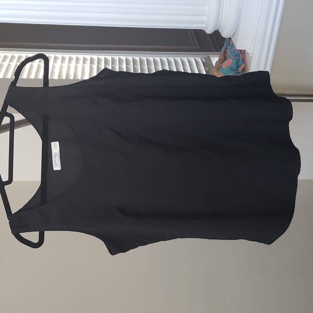 Black Tank